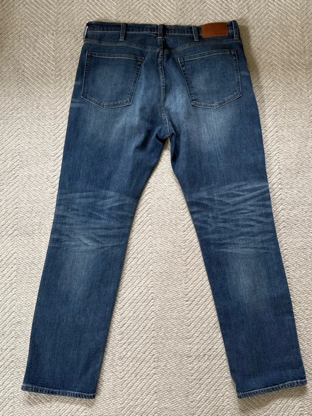 J. Crew 770 Straight Leg Jeans Mens Size 38 x 32